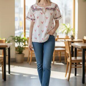 Barn Fly Trading Western Women Shirt White/Red Bull Design Sz S